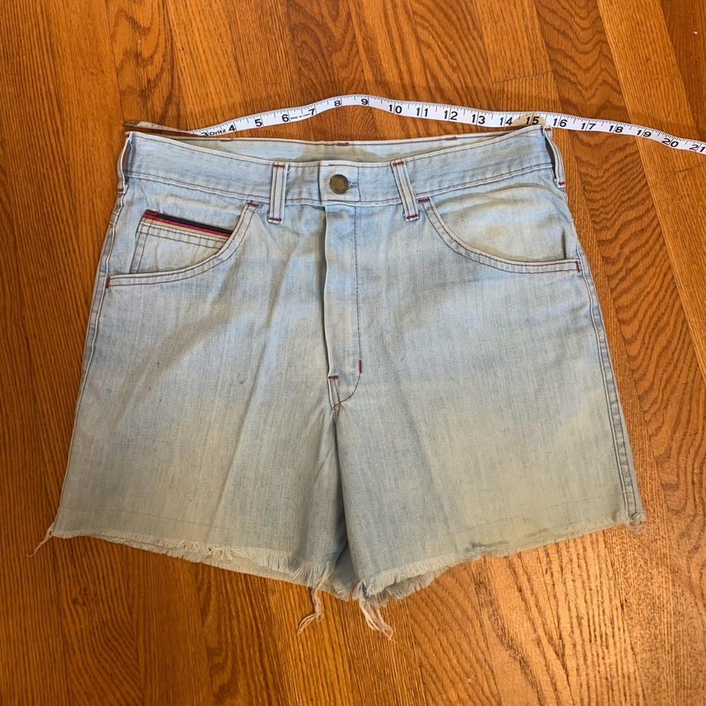 Fabulous Vintage gaslight Brand cut-off denim/jean shorts, men's size ~30